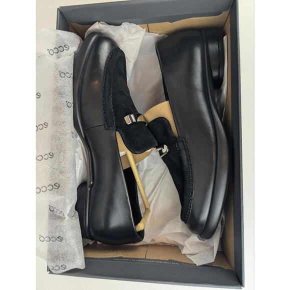 Ecco Sculpted LX Black Leather and Suede Dress Penny Loafers with Silver Accent - Picture 3 of 8
